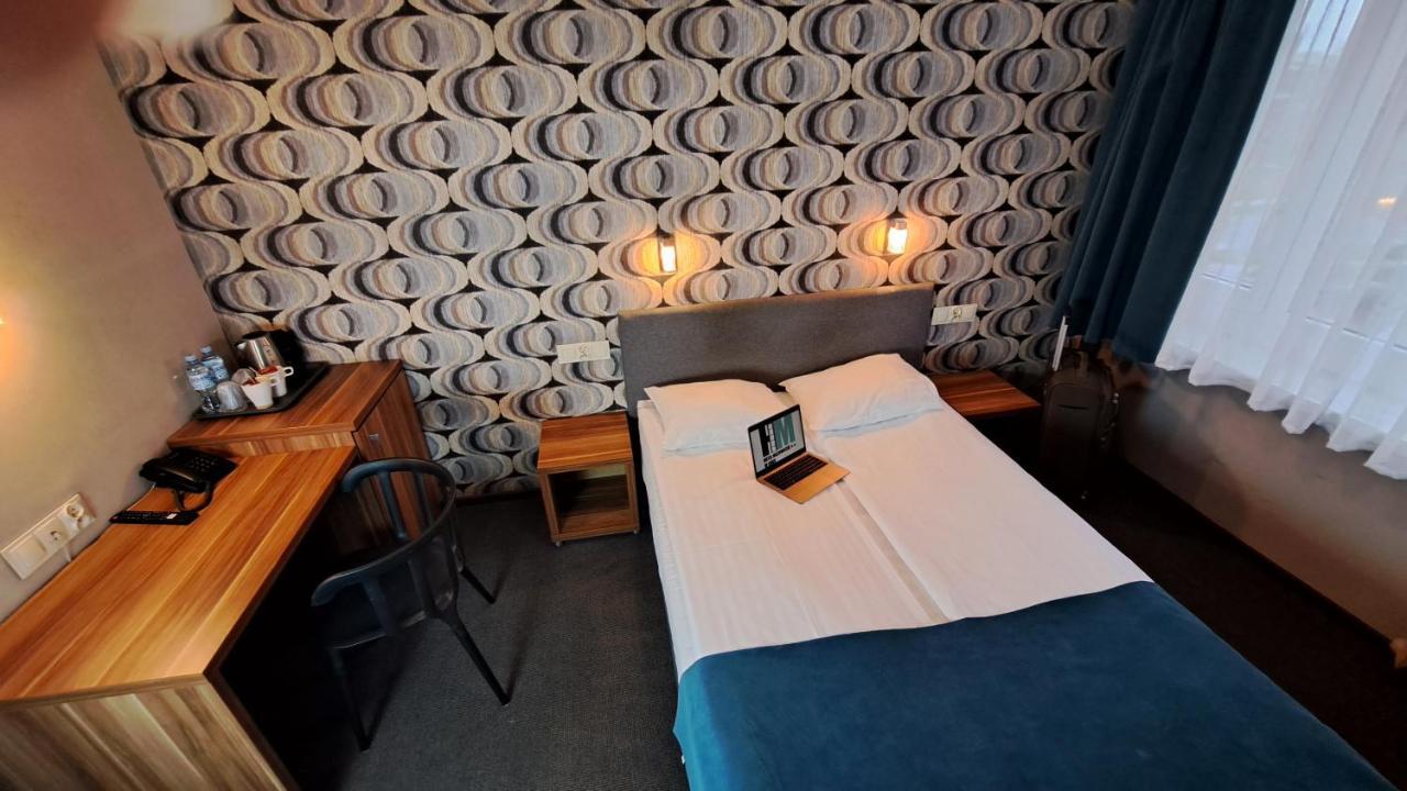 Hotel Mazowiecki Lodz Ngoại thất bức ảnh