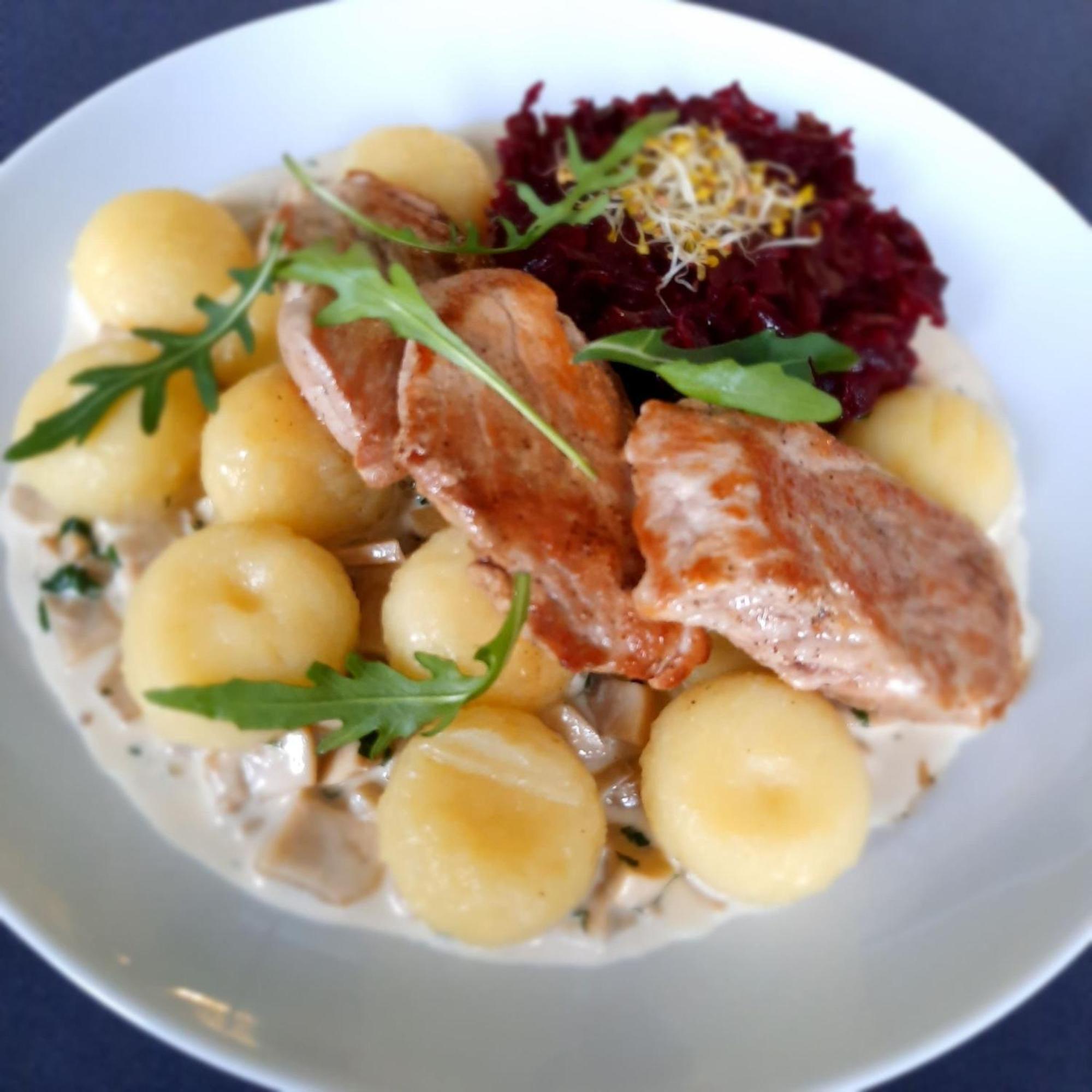 Hotel Mazowiecki Lodz Ngoại thất bức ảnh